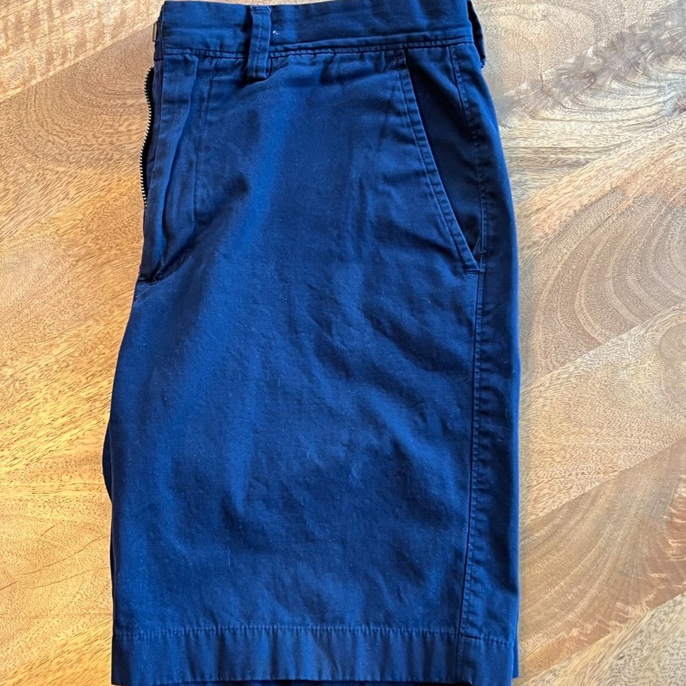 J.Crew - Lightweight Gramercy Shorts - 31w / 9'' inseam - Navy Blue